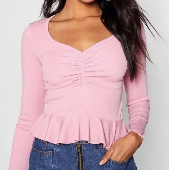 Boohoo Rib Sweetheart Neck Ruffle Crop Top - Picture 1 of 1